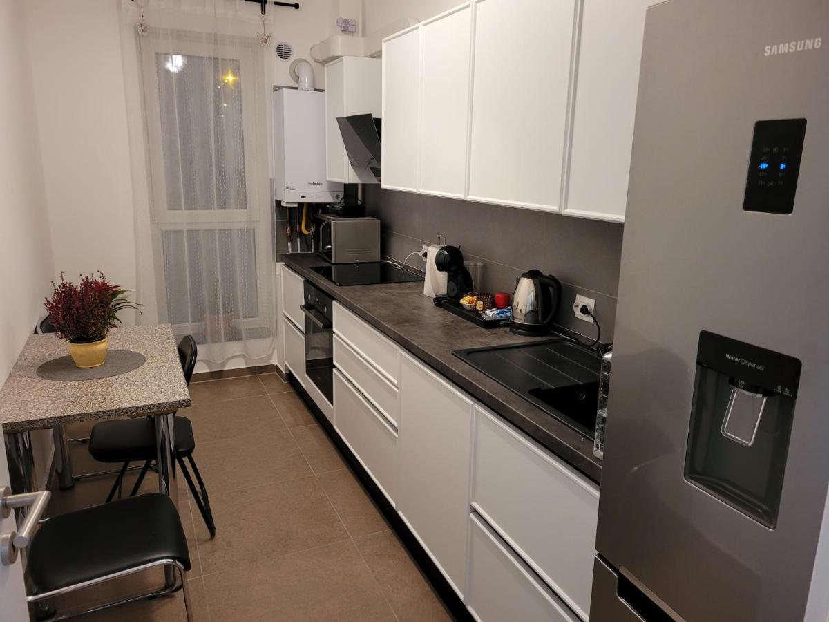 Appartement 4Qualis à Braşov Extérieur photo
